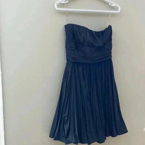 CLEARANCE [M]EUC Rubber Ducky Production Black  Strapless Midi Pleated Dress